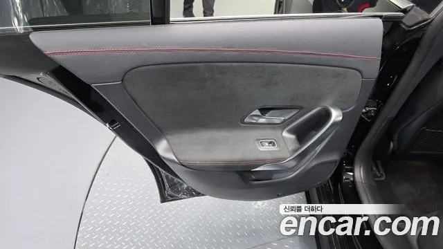 Mercedes-Benz CLA 2020 thumb 3