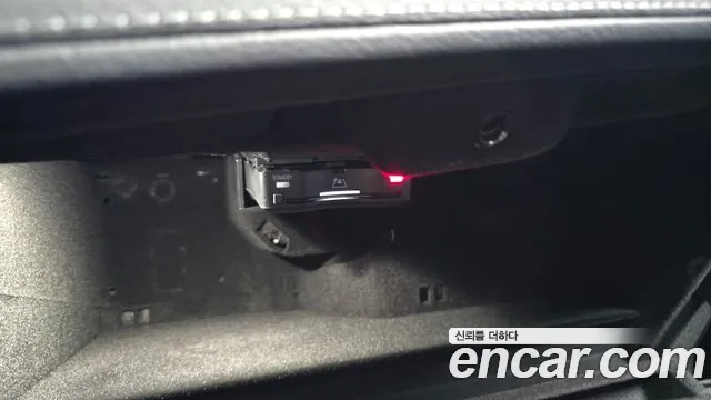 Mercedes-Benz EQS 2022 thumb 12