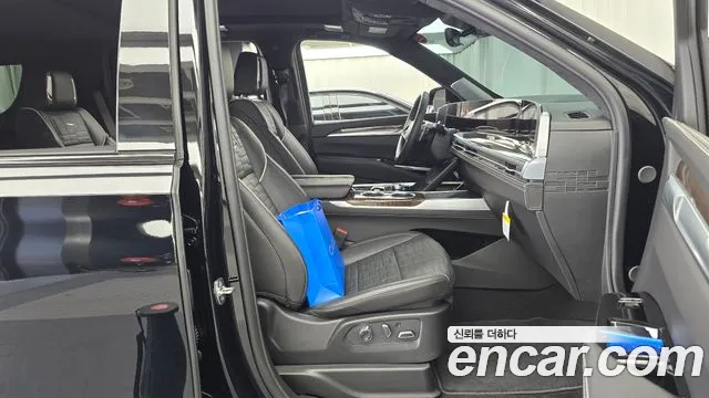 Cadillac Escalade 2026 thumb 12