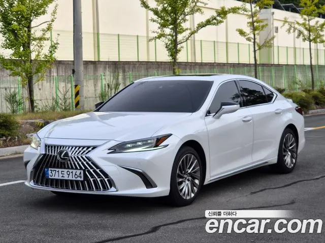 Lexus ES 2025 thumb 11