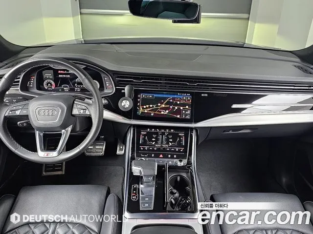 Audi Q8 2021 thumb 6