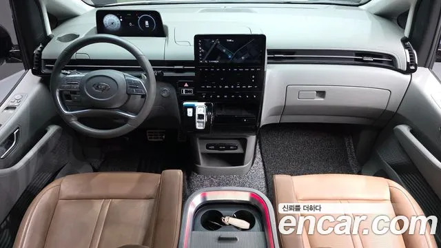 Hyundai Staria 2022 thumb 12