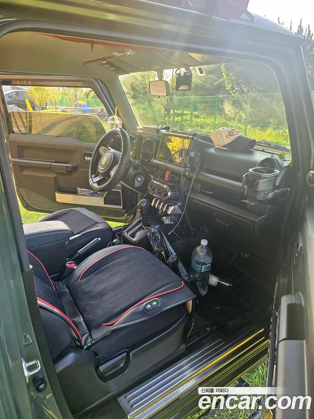 Suzuki Jimny 2021 thumb 3