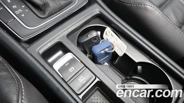 Volkswagen Golf Sportsvan 2015 thumb 3