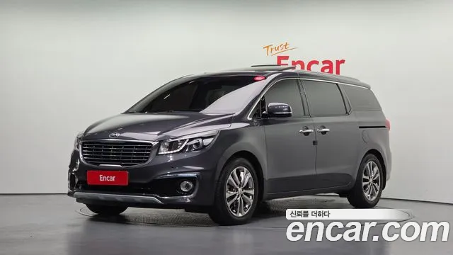 Kia Carnival 2015 thumb 5