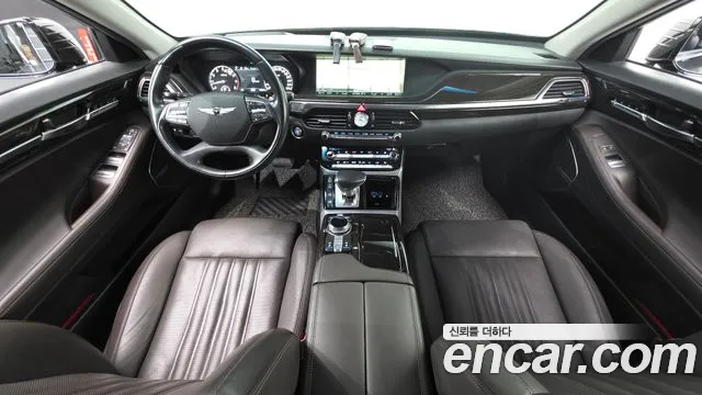 Genesis G90 2018 thumb 5