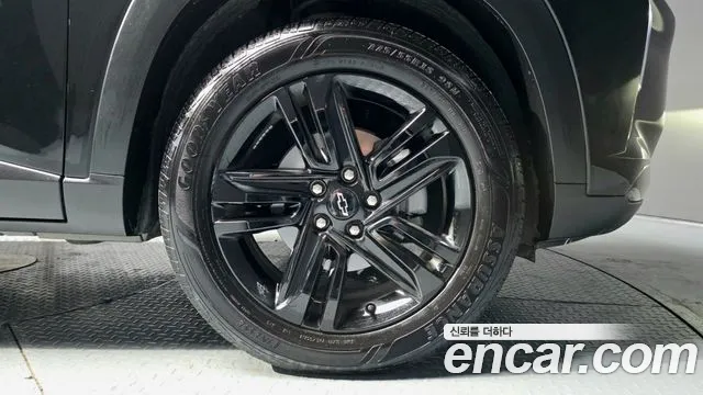 Chevrolet Tracker 2024 thumb 3