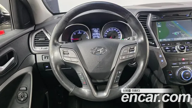 Hyundai Santa Fe 2012 thumb 3