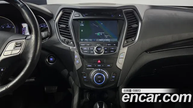 Hyundai Santa Fe 2012 thumb 5