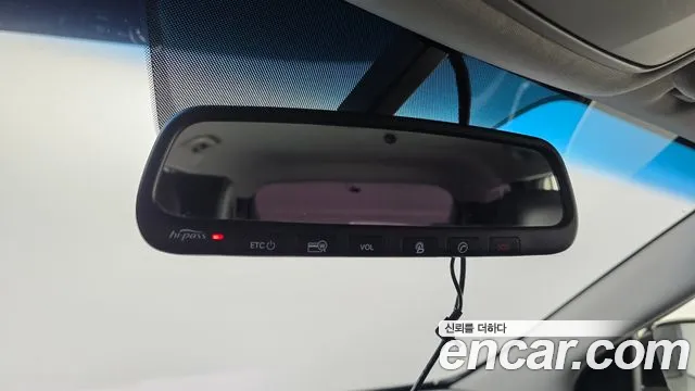 Hyundai Santa Fe 2012 thumb 4
