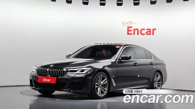 BMW 5 серии 2020 thumb 12
