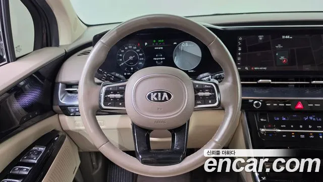 Kia Carnival 2021 thumb 11