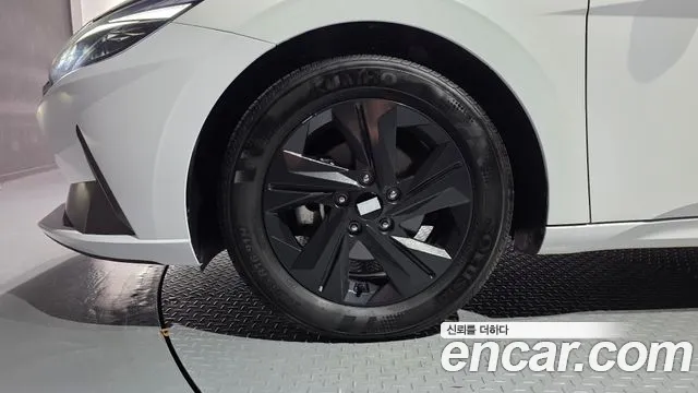 Hyundai Avante 2022 thumb 3
