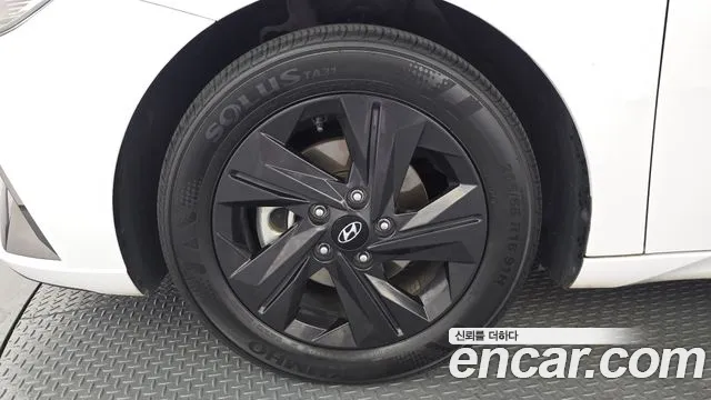 Hyundai Avante 2021 thumb 2