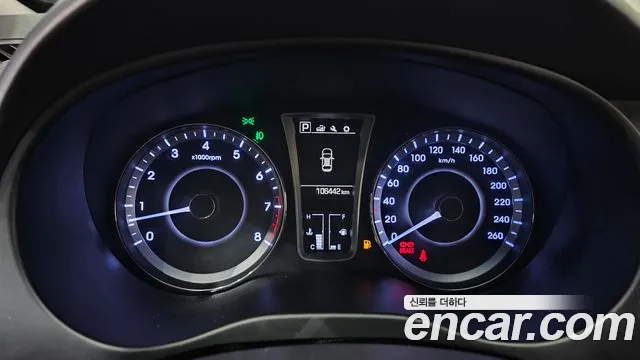 Hyundai Aslan 2015 thumb 2