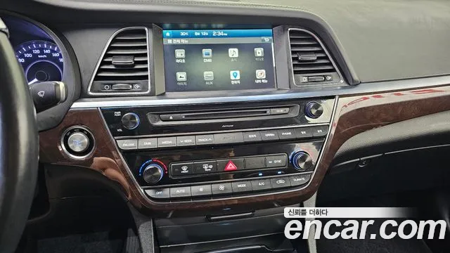 Hyundai Aslan 2015 thumb 3