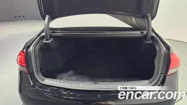 Hyundai Aslan 2015 thumb 12