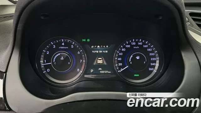 Hyundai Grandeur 2015 thumb 10