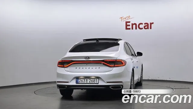 Hyundai Grandeur 2018 thumb 5
