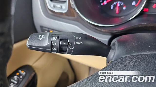 Kia Carnival 2018 thumb 7