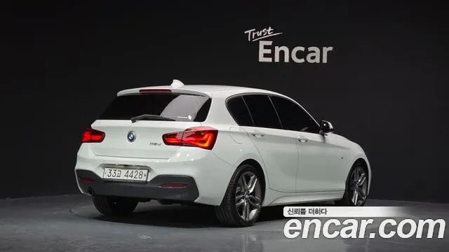 BMW 1 серии 2018 thumb 10