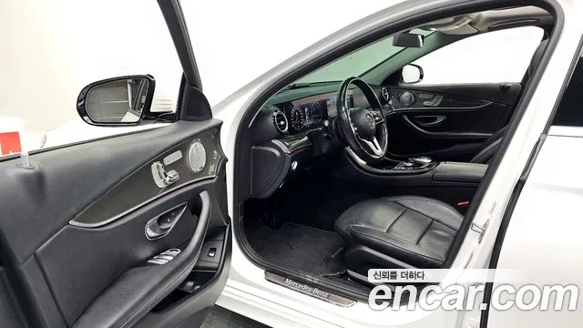 Mercedes-Benz E-Класс 2019 thumb 9