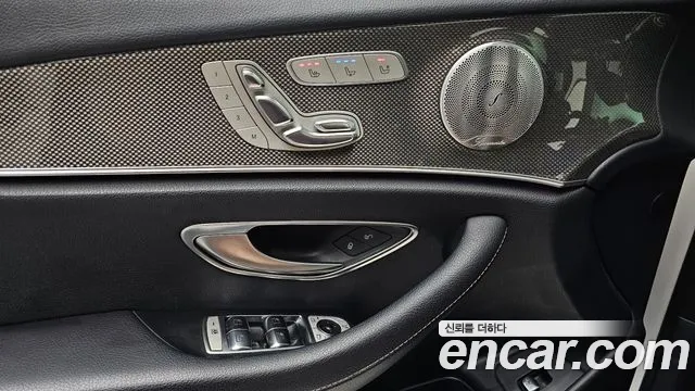 Mercedes-Benz E-Класс 2019 thumb 5