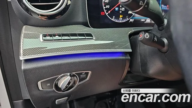 Mercedes-Benz E-Класс 2019 thumb 8
