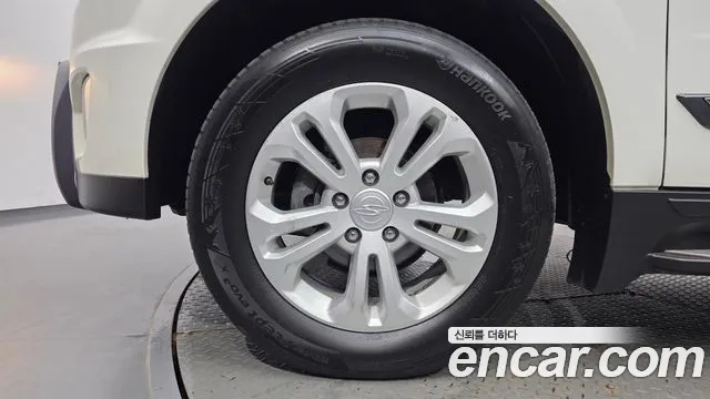 KG_Mobility_Ssangyong KORANDO 2016 thumb 9