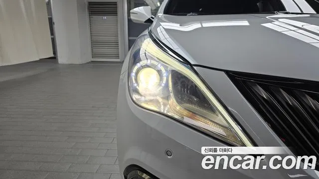 Hyundai Grandeur 2016 thumb 4