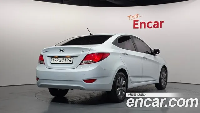 Hyundai Accent 2019 thumb 11