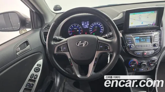 Hyundai Accent 2019 thumb 2