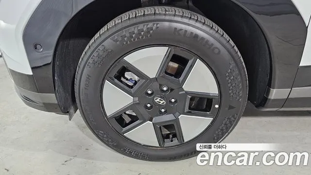 Hyundai Santa Fe 2024 thumb 4