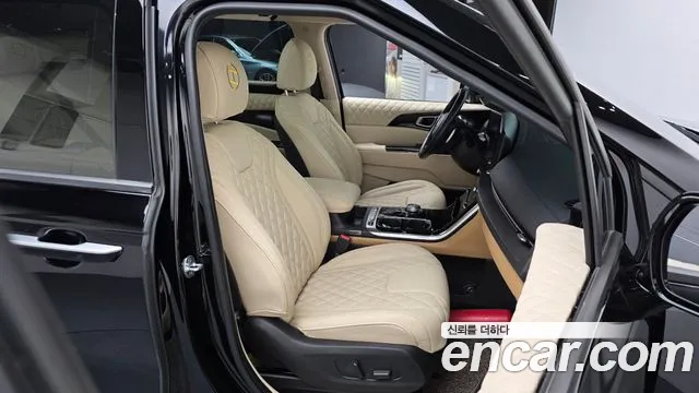 Kia Carnival 2021 thumb 11