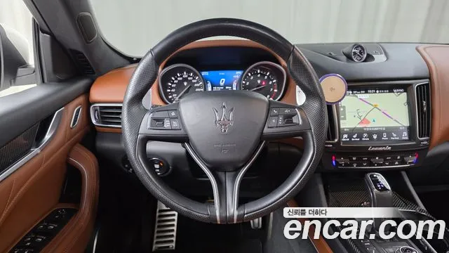 Maserati Levante 2020 thumb 5