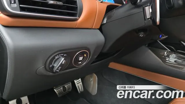 Maserati Levante 2020 thumb 10