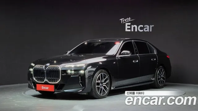 BMW 7 серии 2023 thumb 3
