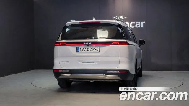 Kia Carnival 2022 thumb 8