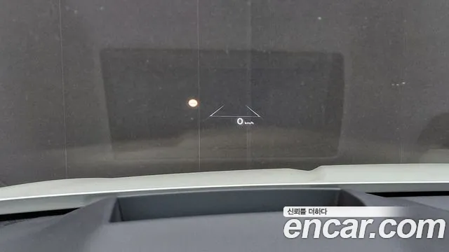 Kia Carnival 2024 thumb 11