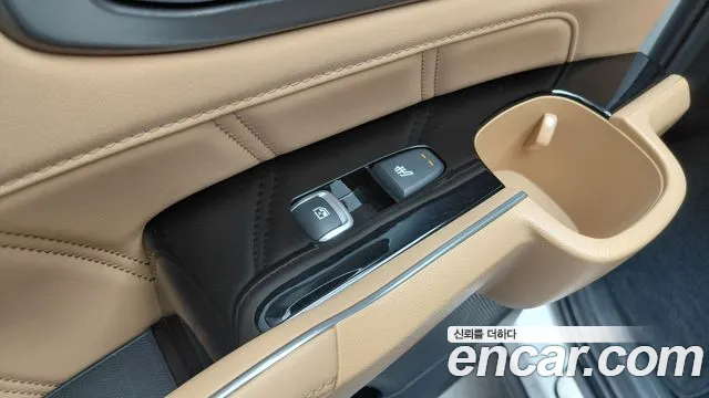 Kia Sorento 2022 thumb 8
