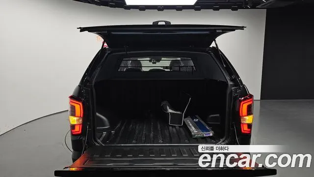 KG_Mobility_Ssangyong Rexton 2022 thumb 3