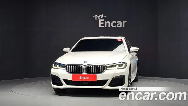 BMW 5 серии 2022 thumb 5