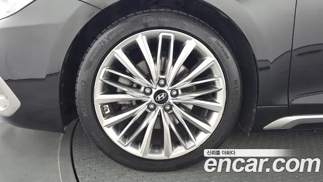 Hyundai Grandeur 2018 thumb 2