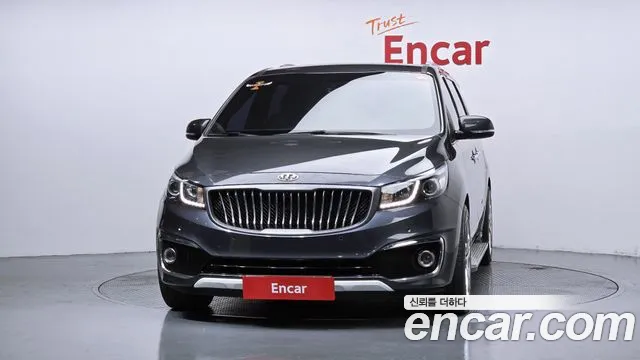 Kia Carnival 2016 thumb 6