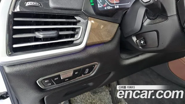 BMW X5 2021 thumb 8