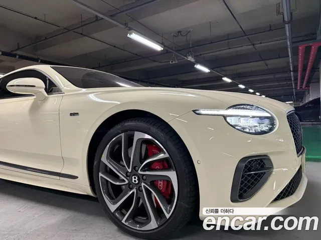 Bentley Continental 2025 thumb 10