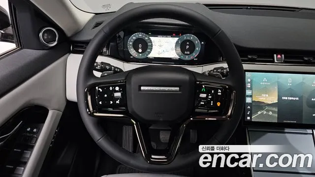 Land Rover Range Rover Evoque 2025 thumb 12