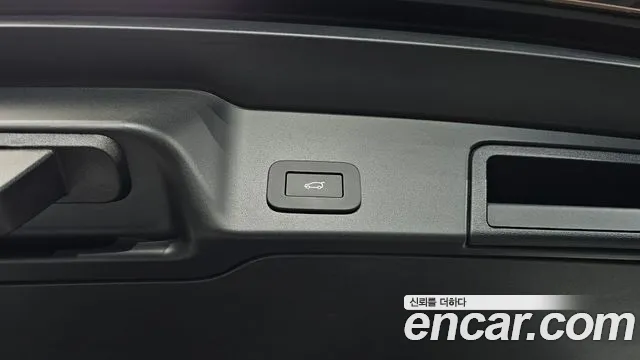 Land Rover Range Rover Evoque 2025 thumb 10