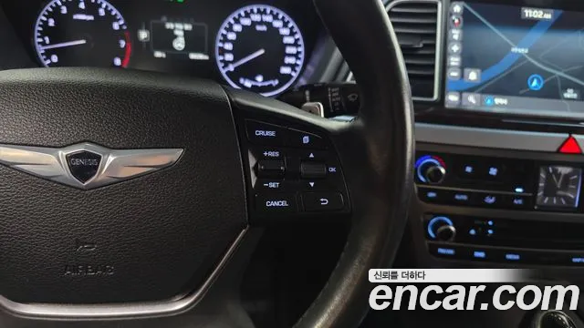 Hyundai Genesis 2014 thumb 2