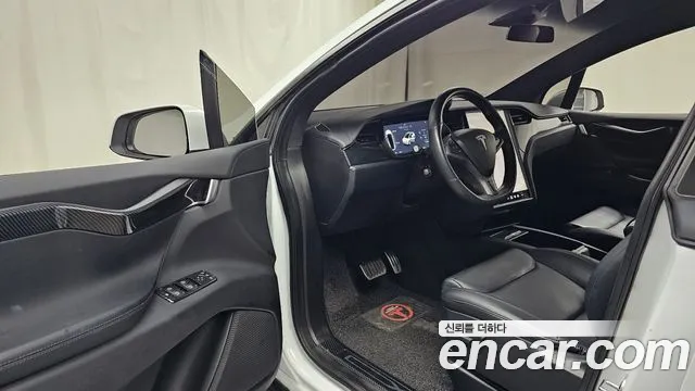 Tesla Model X 2020 thumb 9